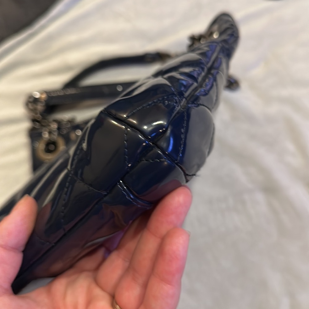 Coach poppy liquid glass navy two way - Picture 11 of 17